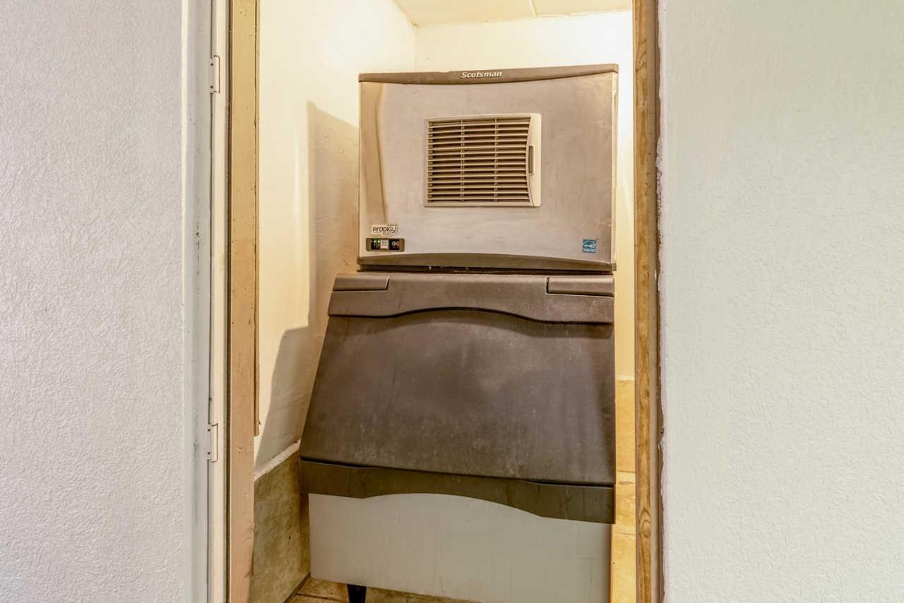 Econo Lodge Franklin Eksteriør billede