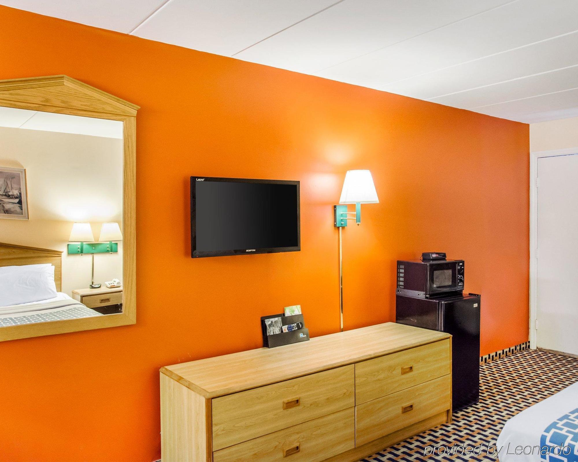 Econo Lodge Franklin Eksteriør billede